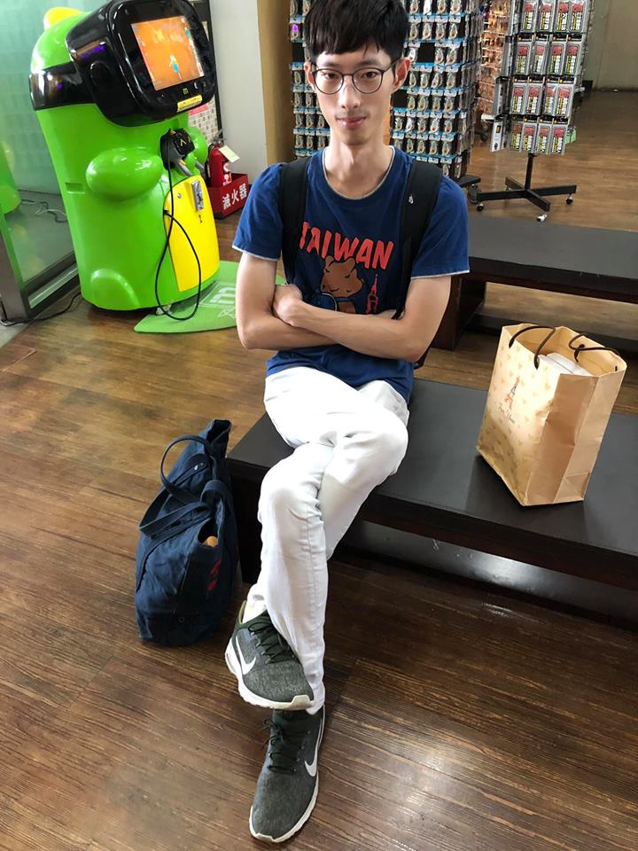 Facebook è davvero vulnerabile? Sotto attacco anche il profilo di Zuckerberg 3 Chang Chi-yuan