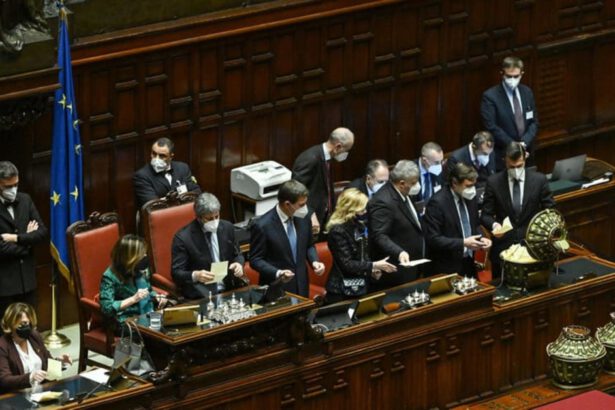 Quirinale atto secondo, ancora una fumata nera: atteso oggi incontro tra i leader della maggioranza 10