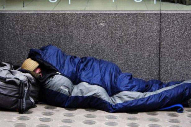 Emergenza senzatetto, 9 morti a Roma. In aumento i nuovi poveri 14