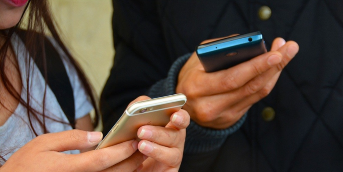 Sindrome dell'impostore, come i social l'hanno alimentata nei giovani 3