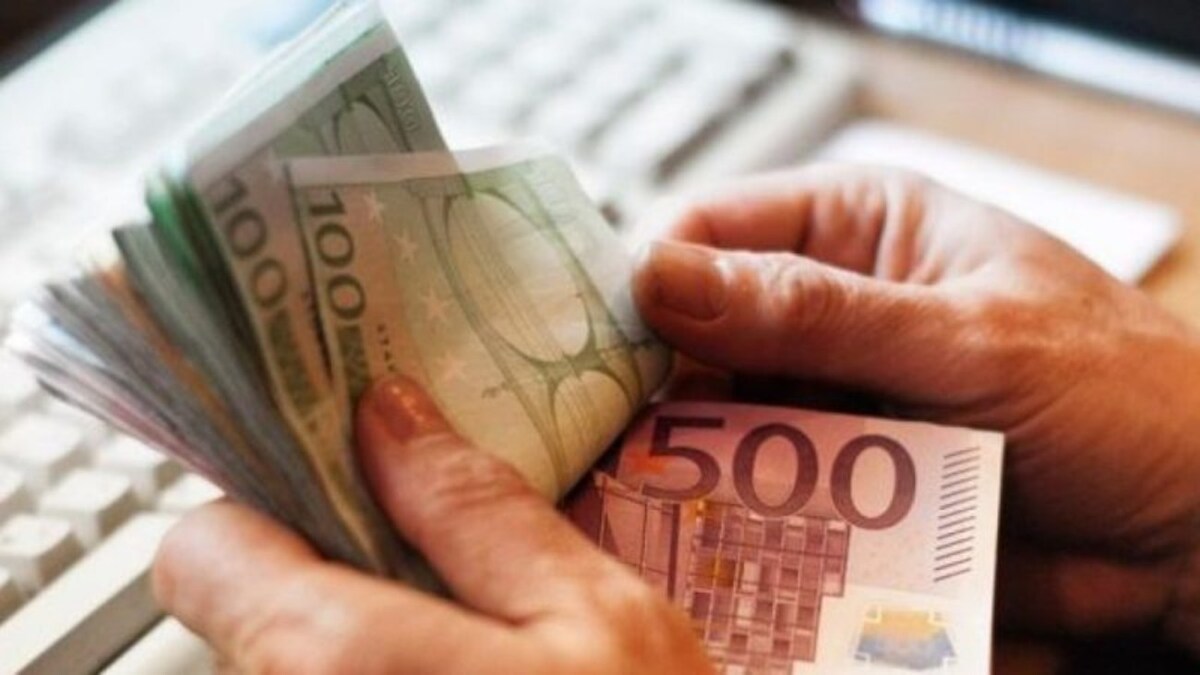 Debito pubblico italiano al 160%: quali gli scenari per il Paese superata la crisi pandemica? 15