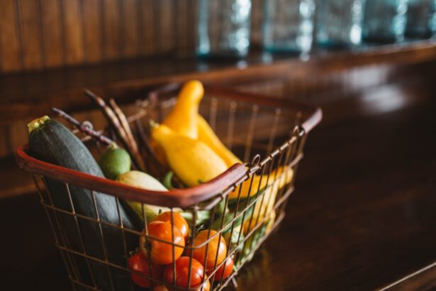 La nostra vita a domicilio: spesa, farmaci, libri e ora anche yoga e ginnastica 19