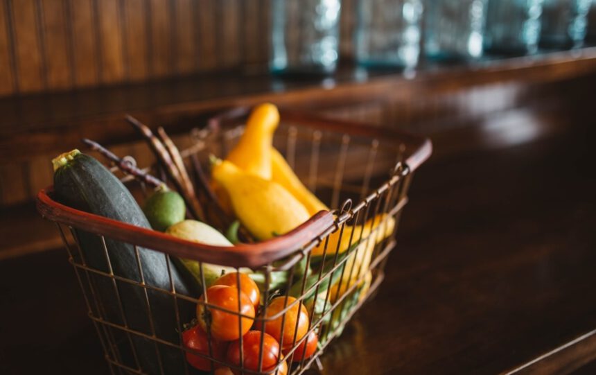 La nostra vita a domicilio: spesa, farmaci, libri e ora anche yoga e ginnastica 2 La nostra vita a domicilio: spesa, farmaci, libri e ora anche yoga e ginnastica 1