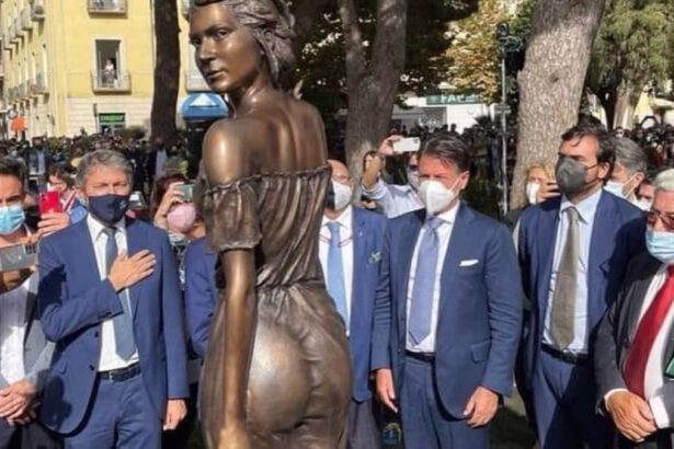 La Spigolatrice di Sapri, il caso mediatico: tutte le polemiche in corso 15