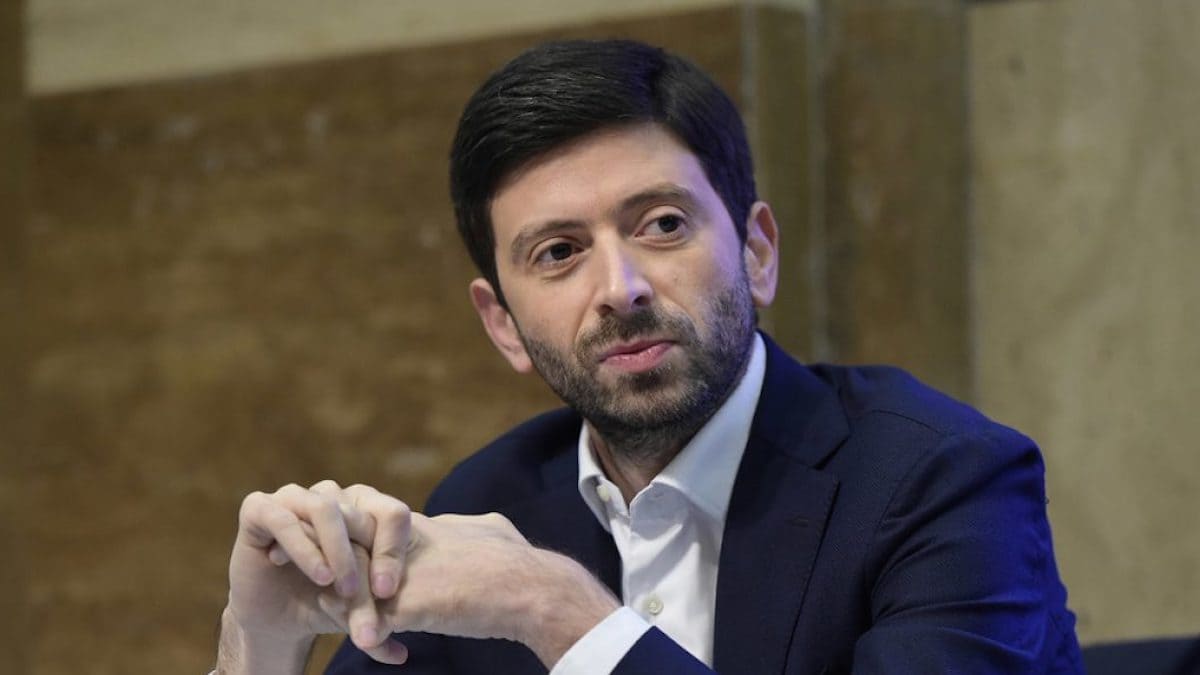 Speranza: “Abolito il superticket, nessuno lo pagherà più in tutta Italia” 15
