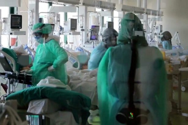 Operaio no vax muore di Covid, il figlio: “Mio padre ucciso per colpa delle fake news” 7