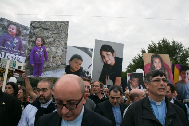 Terra dei fuochi, certificato legame tra rifiuti e tumori: “Emergenza più importante dopo il Covid” 13