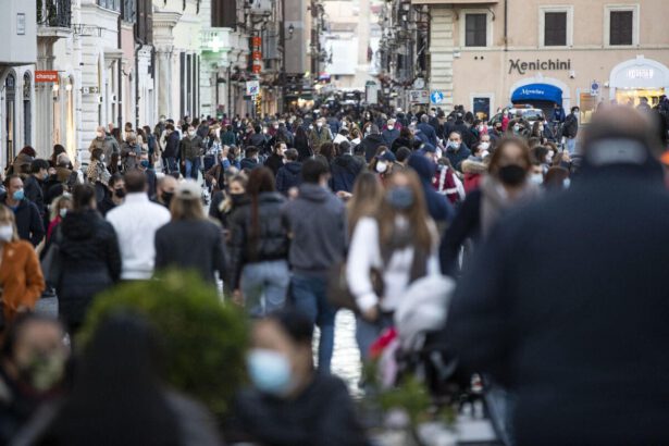 Coronavirus, siamo in terza ondata: nell'ultima settimana incremento dei contagi +31,8% 10