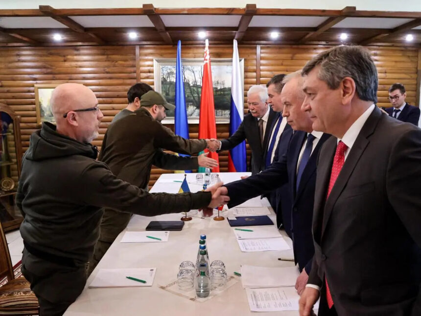 Concluso terzo round dei negoziati, Kiev: "Piccoli sviluppi positivi" 1