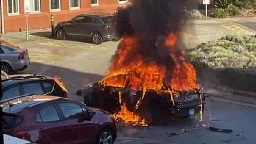 Liverpool, uomo si fa esplodere in un taxi: possibile attacco terroristico 1