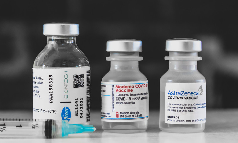 Pfizer, AstraZeneca o Moderna, chi vince la sfida dei vaccini anti Covid-19? 2 Pfizer, AstraZeneca o Moderna, chi vince la sfida dei vaccini anti Covid-19? 1