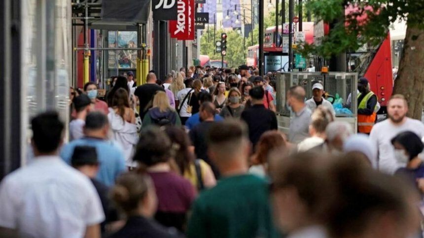 Variante Delta: tutti i focolai delle vacanze in Italia 2 Variante Delta: tutti i focolai delle vacanze in Italia 1