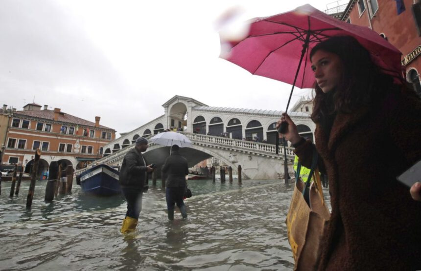 Venezia chiama, la Russia risponde: 1 milione di Euro per salvare la città 1
