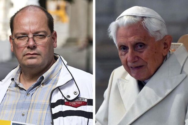 La vittima di pedofilia: “Ratzinger dice bugie, coprì il mio stupratore” 19