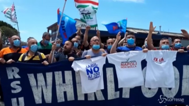 La sfida di Aboubakar: "Mai più invisibili, daremo voce a chi non l'ha mai avuta" 5 La sfida di Aboubakar: "Mai più invisibili, daremo voce a chi non l'ha mai avuta" 4