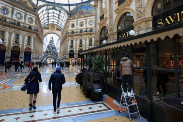 Dpcm gennaio, l'ipotesi di una “zona bianca” con palestre, cinema e teatri aperti 18