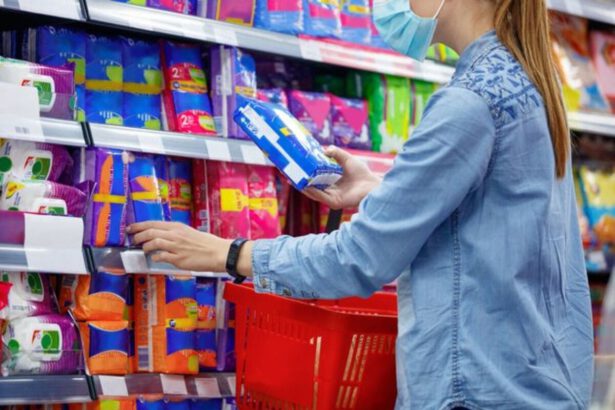Zona rossa, vietata vendita assorbenti dopo le 18: "Non sono beni di prima necessità" 21