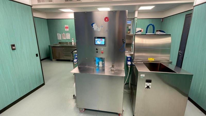 Torino, arriva il pastorizzatore di latte materno: "Una rivoluzione per le mamme" 3