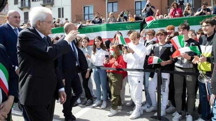Chi sono i giovanissimi Alfieri premiati da Mattarella per il coraggio nell’aiutare gli ucraini 4 Chi sono i giovanissimi Alfieri premiati da Mattarella per il coraggio nell’aiutare gli ucraini 3