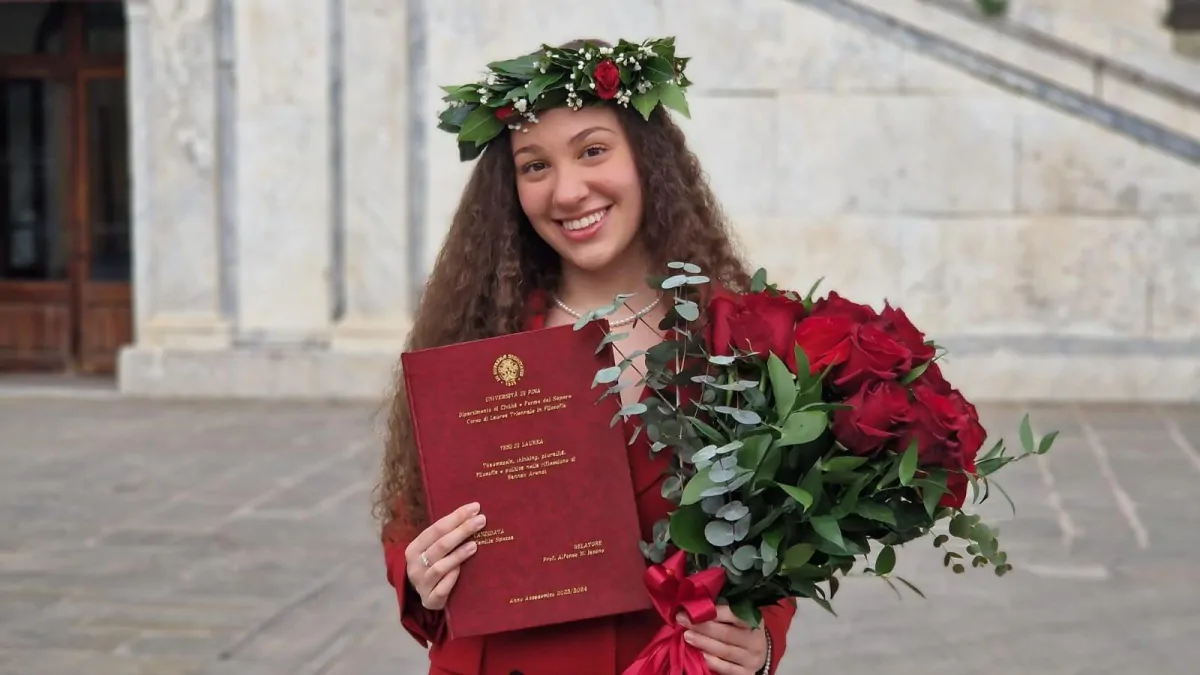 Chi è Camilla Spezza, ragazza dei record: laureata a 20 anni alla Normale di Pisa 17