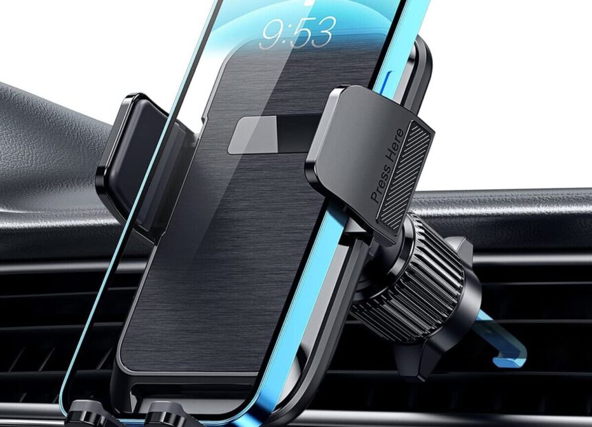 <strong>Supporto per il telefono in auto: quanto è utile e come si usa</strong> 1