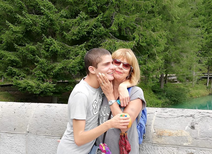 Trentino, hotel chiede a una famiglia di spostarsi "perché il figlio disabile turba i clienti" 1