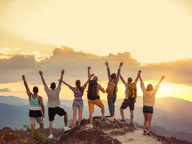 Il decalogo della salute 2025: basta fumo, fake news e smartphone 2 Il decalogo della salute 2025: basta fumo, fake news e smartphone 1