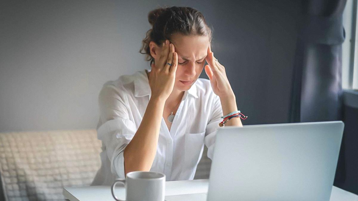 La dipendenza da lavoro è una malattia: come riconoscerla e guarire in 3 passi 1