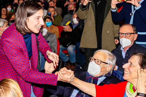 La famiglia di Elly Schlein: genitori, fratello e sorella della nuova segretaria del Pd 6