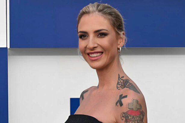 Chi è Ema Stokholma, conduttrice e deejay dalla tempra forte e resiliente 19