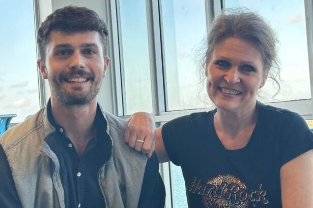 Matteo Falcinelli in un videomessaggio: "Che nessuna mamma debba più vedere suo figlio soffrire" 9