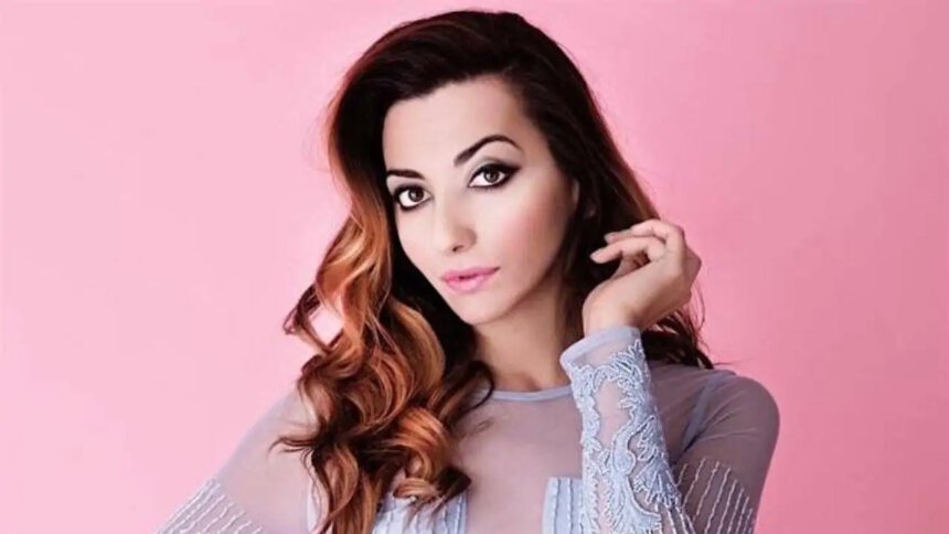 Da Martina Dell'Ombra a una brillante carriera satirica: l'intervista a Federica Cacciola 1