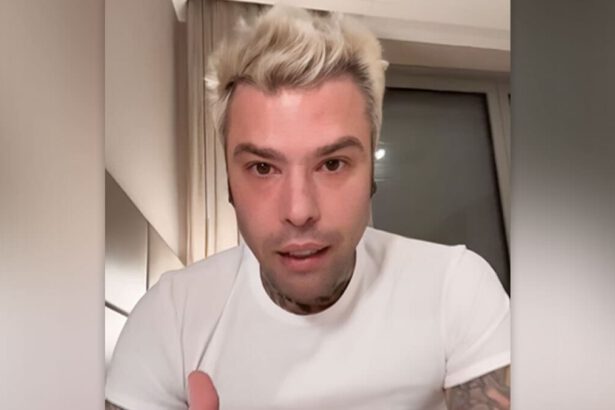 Fedez e gli psicofarmaci: l'effetto collaterale mette a rischio la sua salute mentale 11