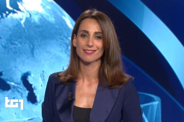 Chi è Giorgia Cardinaletti, giornalista che sostituisce Giorgino al Tg1 delle 20 15