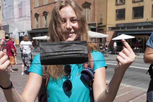 Green pass e mascherine al chiuso: cosa cambia dal 1 maggio 6