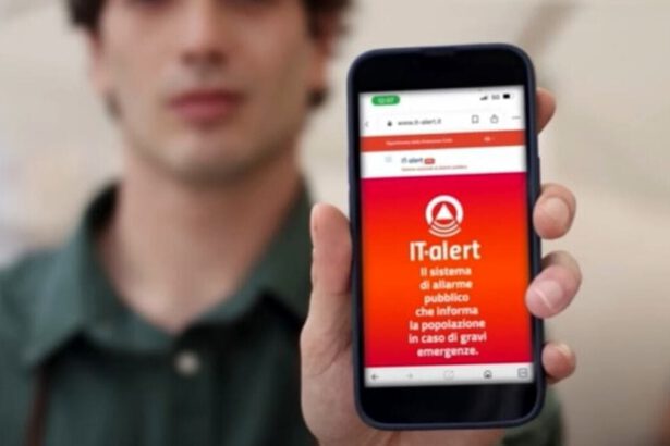 IT-Alert, test rinviato nel Lazio: perché si fa e cosa bisogna fare quando arriva 10
