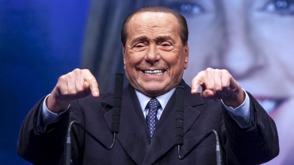 Berlusconi, i testamenti olografi del 2006 e del 2022: "Ai miei figli. Prendete atto di quanto segue" 3