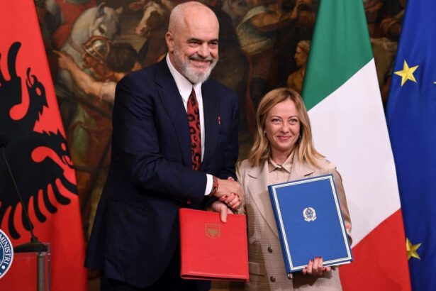 In cosa consiste l'accordo Italia-Albania sui migranti? 7