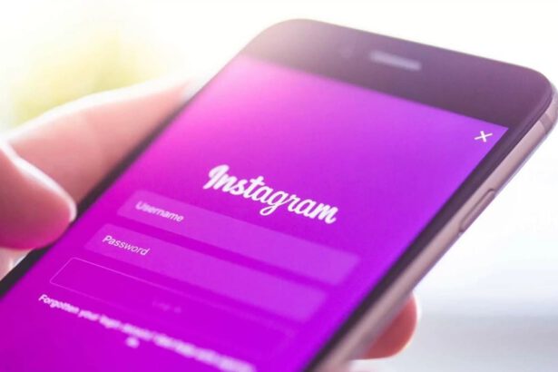 Instagram down, account sospesi e follower persi: cosa è accaduto 19
