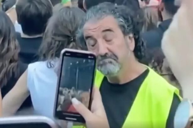 Chi è Ivano Monzani, l'addetto alla sicurezza più famoso del web 15