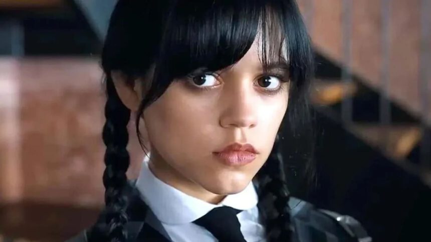 Chi è Jenna Ortega, l’attrice che interpreta Mercoledì nell’omonima serie Netflix 1