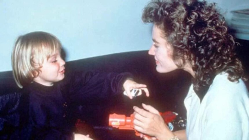 Lory Del Santo: l’amore con Eric Clapton e la perdita del primo figlio Conor 1