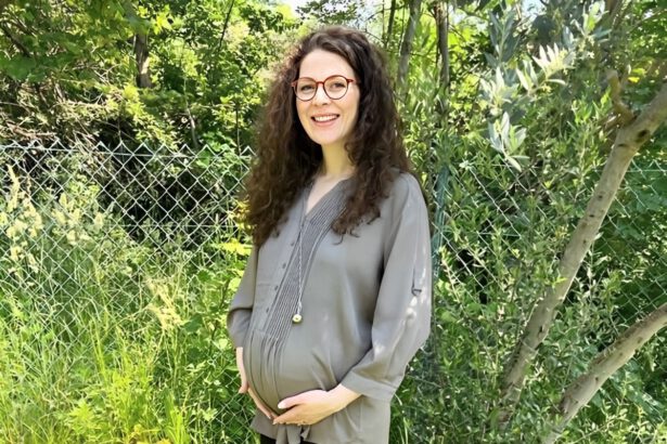 Scopre di essere incinta e viene assunta a tempo indeterminato: "Spero sia d'esempio" 43