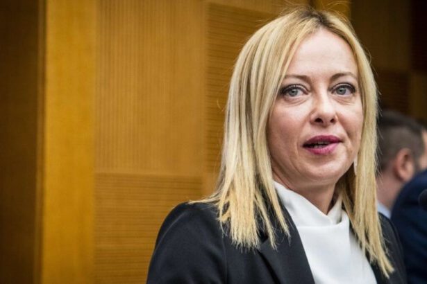 Meloni oggi al Senato: le tappe per la fiducia e le voci dell'opposizione 14