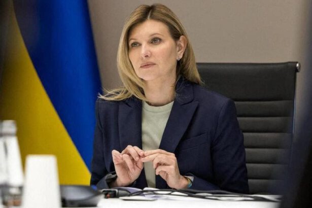 Olena Zelenska: “La guerra non mi porterà via mio marito” 11
