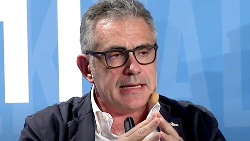 Pregliasco: “Omicron 5 rialzerà i casi, è più contagioso di morbillo e varicella” 2 Pregliasco: “Omicron 5 rialzerà i casi, è più contagioso di morbillo e varicella” 1