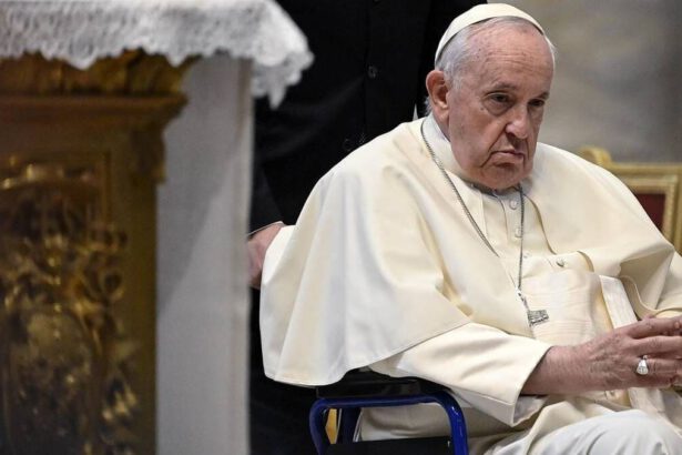 Papa Francesco, prima notte al Gemelli: quali sono le sue condizioni di salute 13