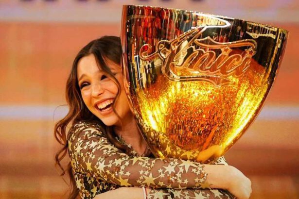 Chi è Sarah Toscano, da Area Sanremo a vincitrice di Amici 2024 5