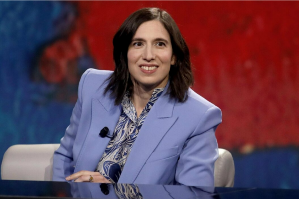 Chi è Enrica Chicchio, personal shopper che veste Elly Schlein per 300 euro l'ora 10