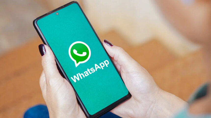 Leggere i messaggi WhatsApp di un'altra persona è lecito per motivi di sicurezza? E come farlo 1